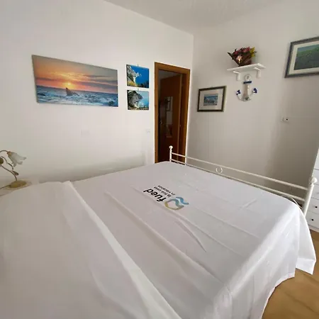 M420 - Marcelli, Comodo Trilocale Con Doppio Terrazzo E Aria Condizionata Daire *
