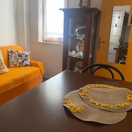 M420 - Marcelli, Comodo Trilocale Con Doppio Terrazzo E Aria Condizionata Marcelli