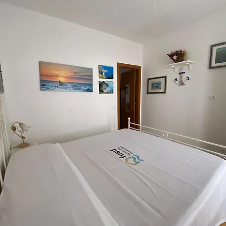 M420 - Marcelli, Comodo Trilocale Con Doppio Terrazzo E Aria Condizionata *